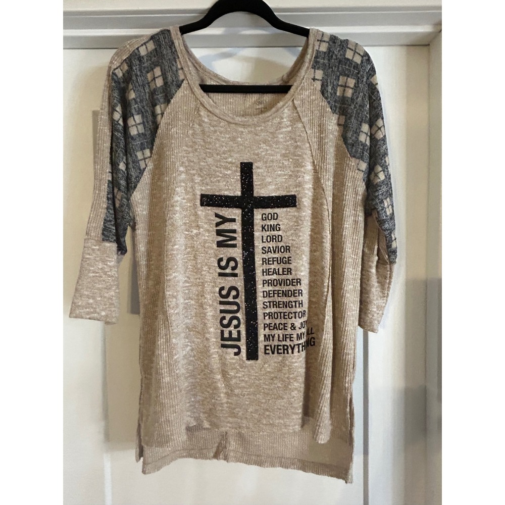 Cato Womens Tan Plaid‎ Jesus Is My Everything Cross Ribbed 3/4 Sleeve Top Small